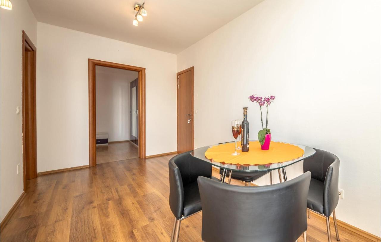 Stunning Apartment In Crikvenica With Wifi Esterno foto