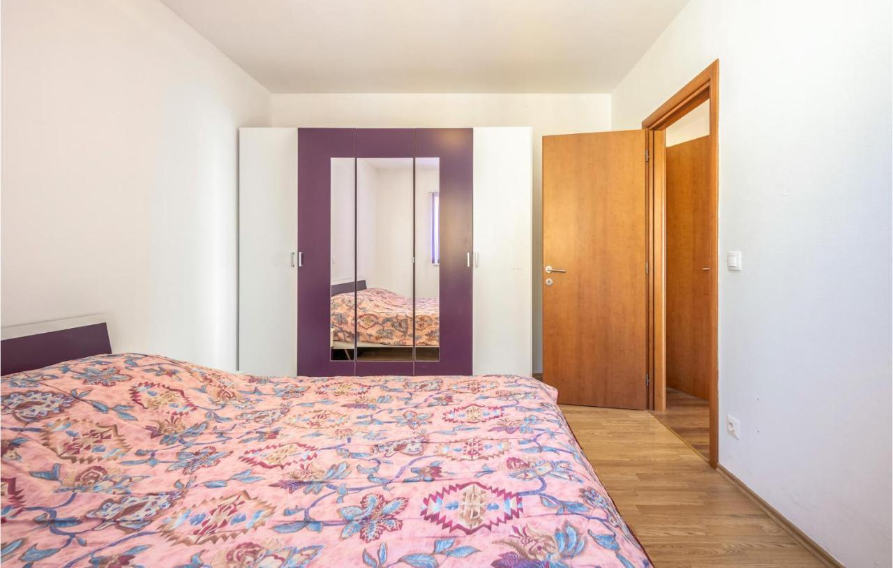 Stunning Apartment In Crikvenica With Wifi Esterno foto