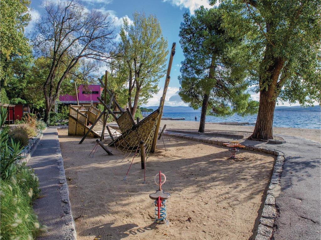 Stunning Apartment In Crikvenica With Wifi Esterno foto