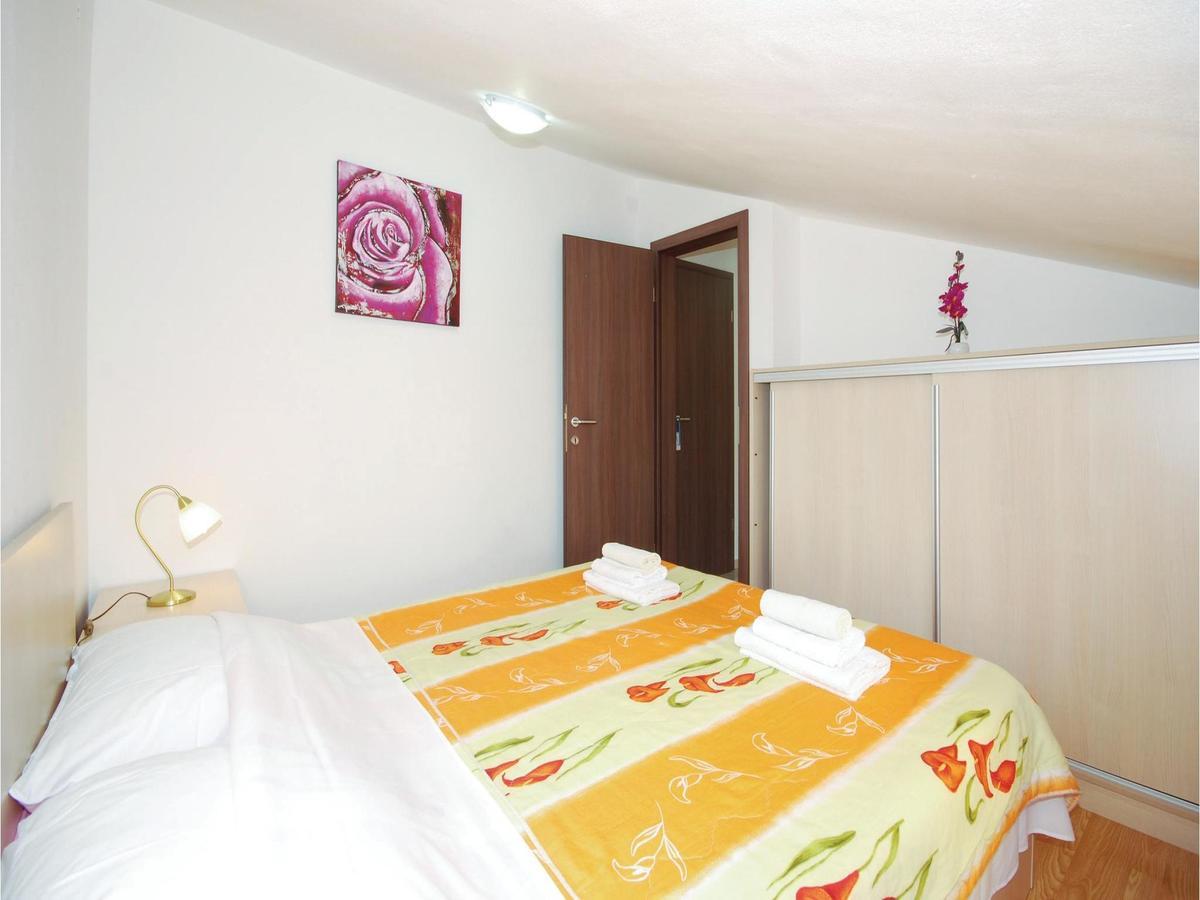 Stunning Apartment In Crikvenica With Wifi Esterno foto