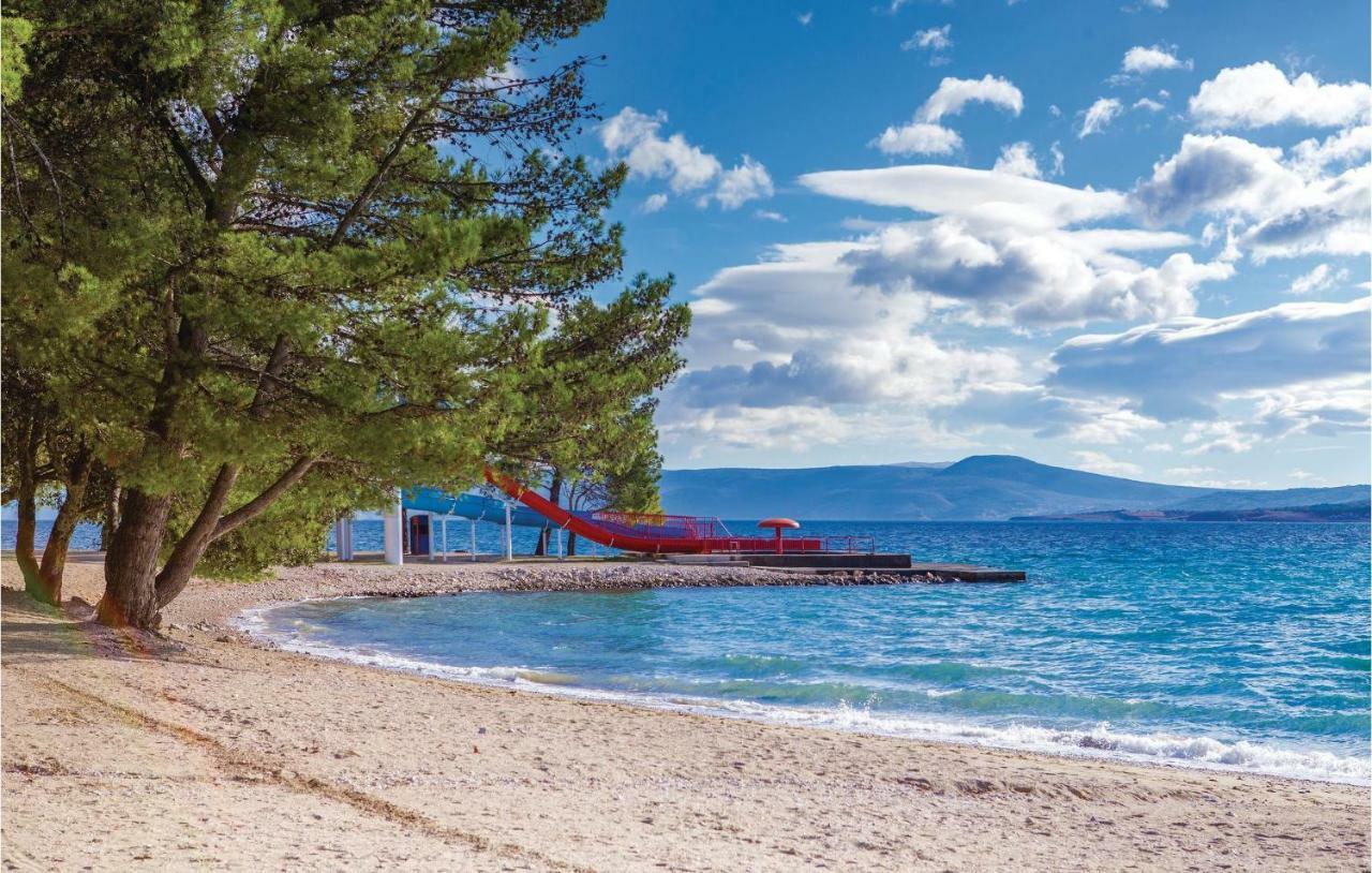 Stunning Apartment In Crikvenica With Wifi Esterno foto